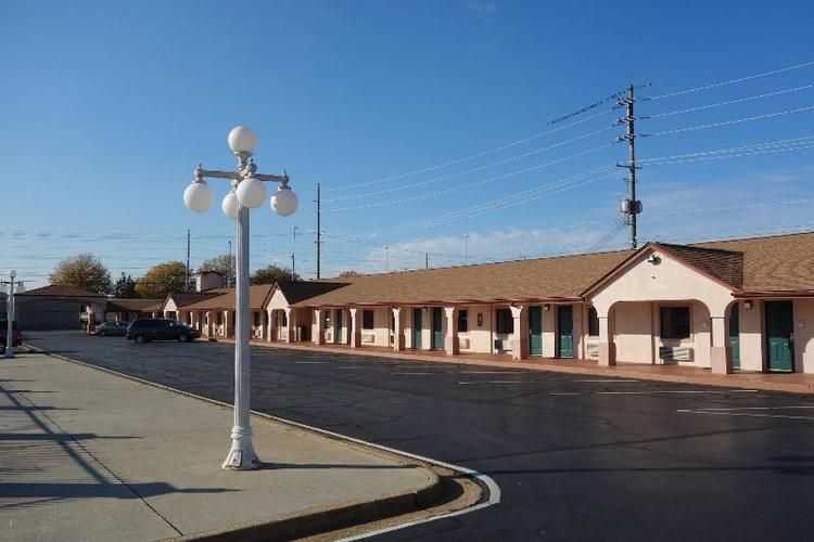 Vip Inn And Suites