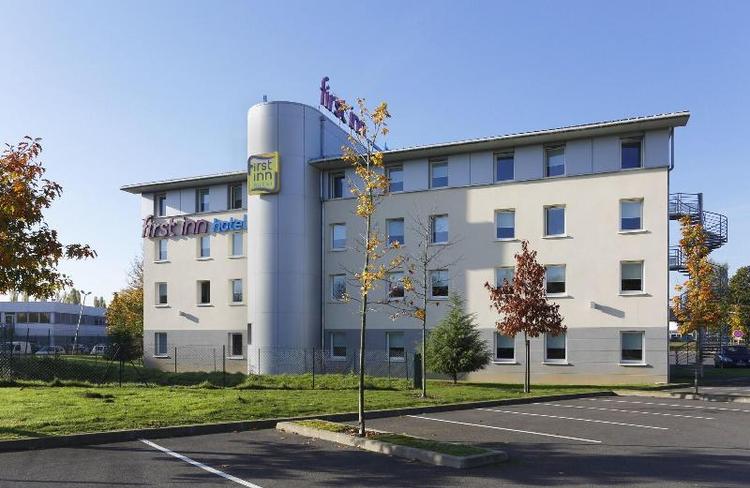 First Inn Hotel Les Ulis