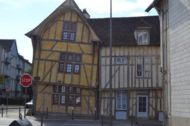 Brit Hotel Les Comtes de Champagne