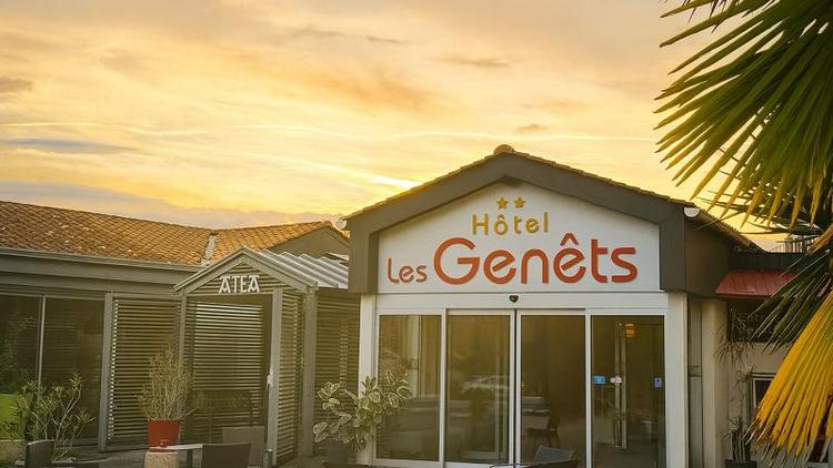 Hôtel les Genêts