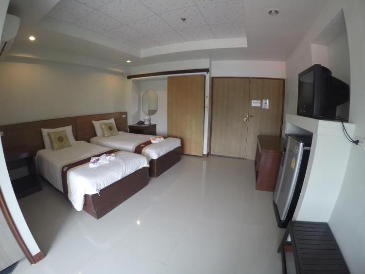 Century Grand Hotel