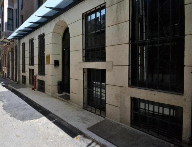 Unver Galata Apart