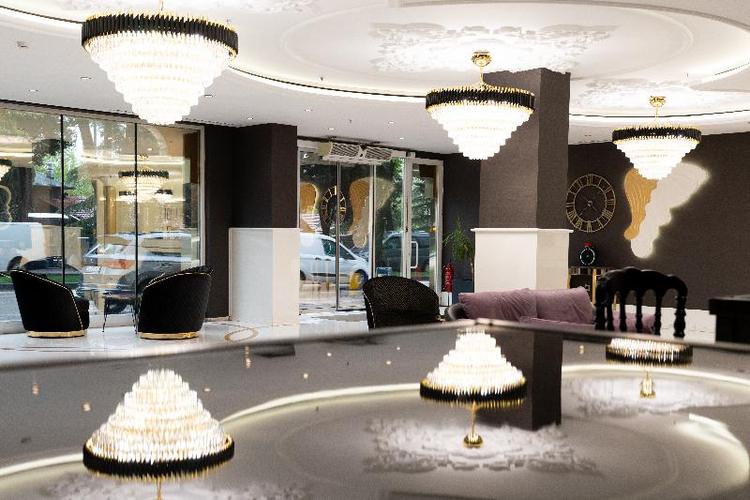 Golden Pars Hotel