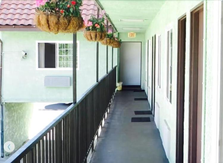 Eagle Rock Motel
