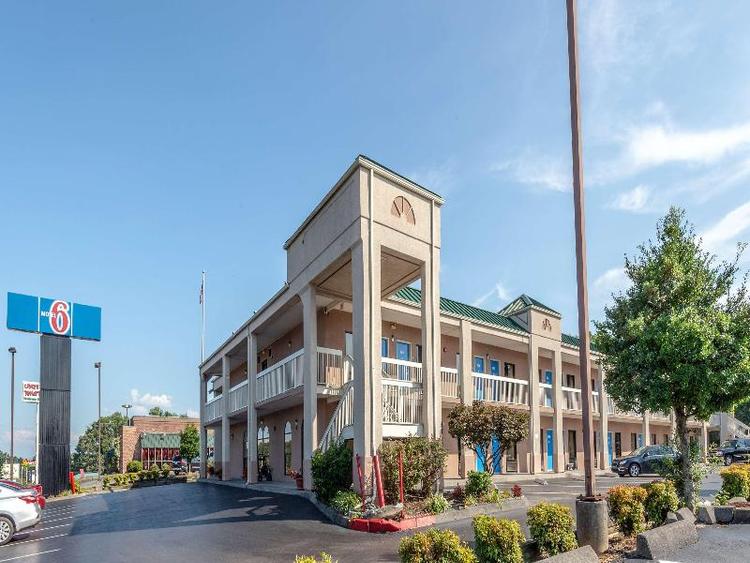 Motel 6 Kingsport, TN