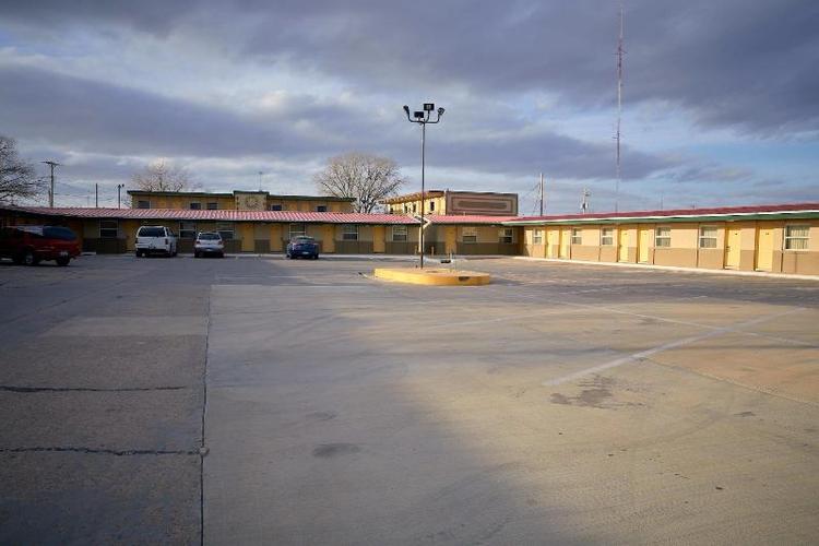 South Wind Inn