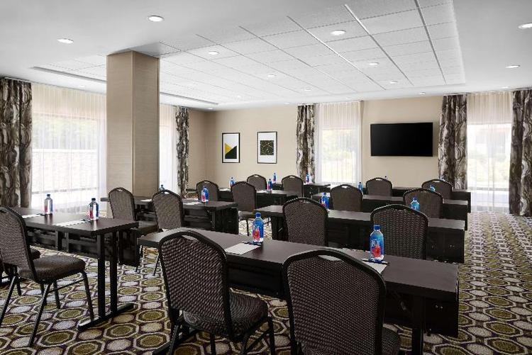 Hampton Inn & Suites Charlotte Steele Creek