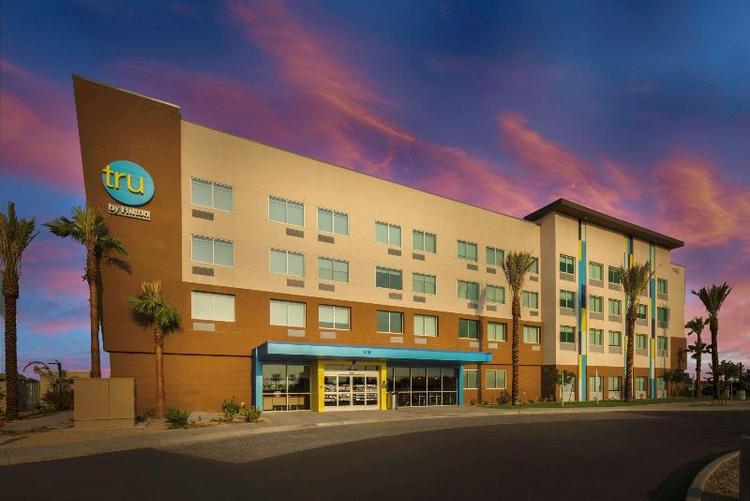 Tru by Hilton Goodyear Phoenix West