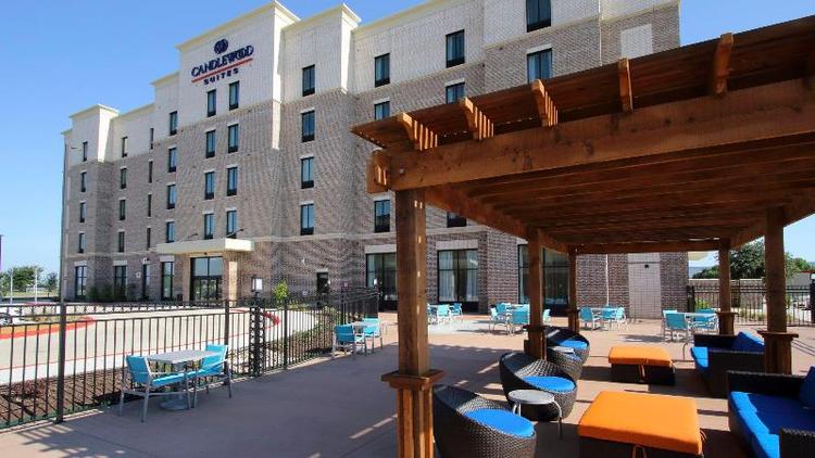 Tru by Hilton Frisco Dallas