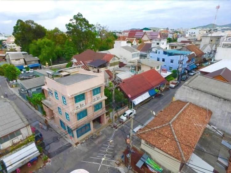 Baan Nai Nakhon