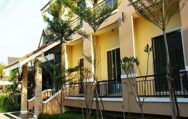 Home And Hill Resort