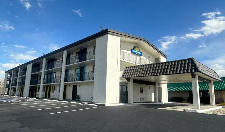 Days Inn by Wyndham Farmington NM
