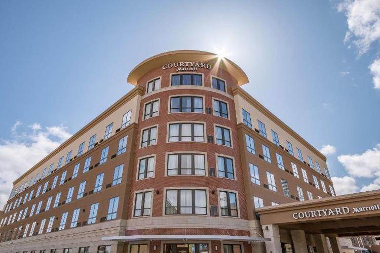 Courtyard By Marriott South Bend Downtown