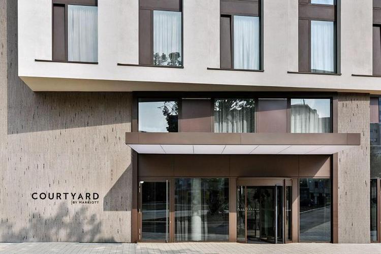 Courtyard By Marriott Hamburg City