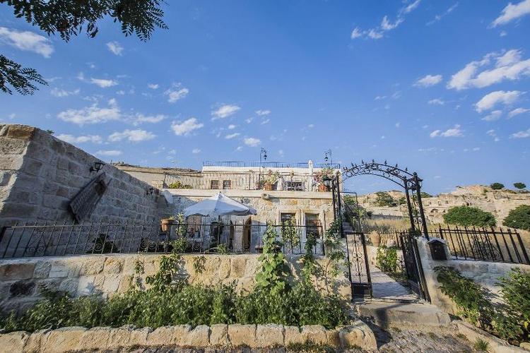 Assiana Cave House