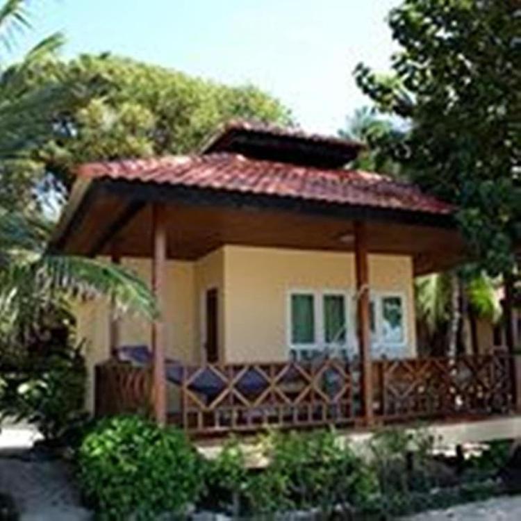 Rin Beach Resort