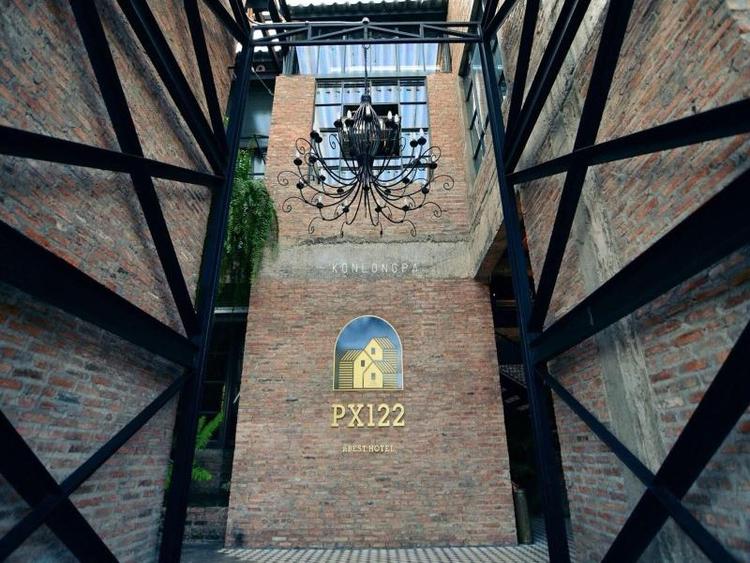 Px122 Dbest Hotel