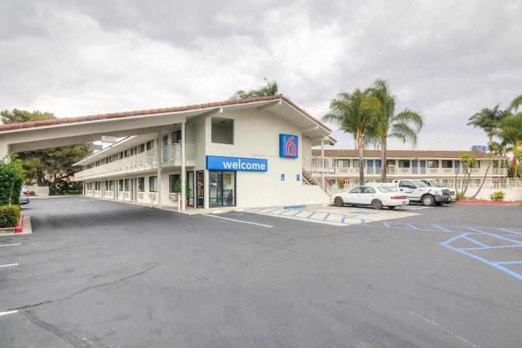 Motel 6 Camarillo, CA