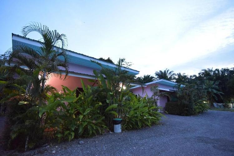 Tonkla Resort