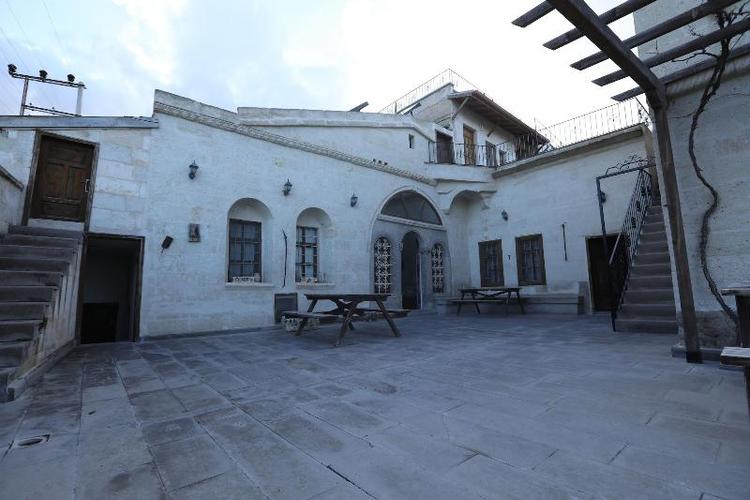 Upper Greek House