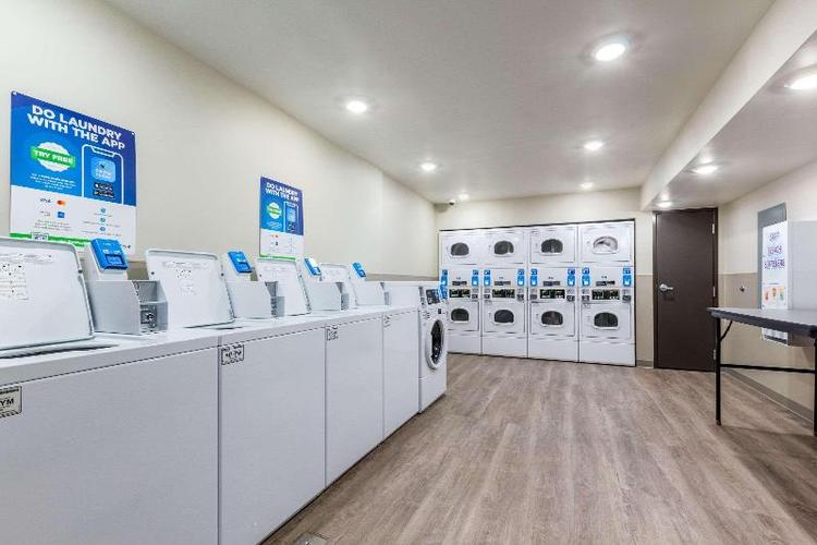 Woodspring Suites Indianapolis Castleton