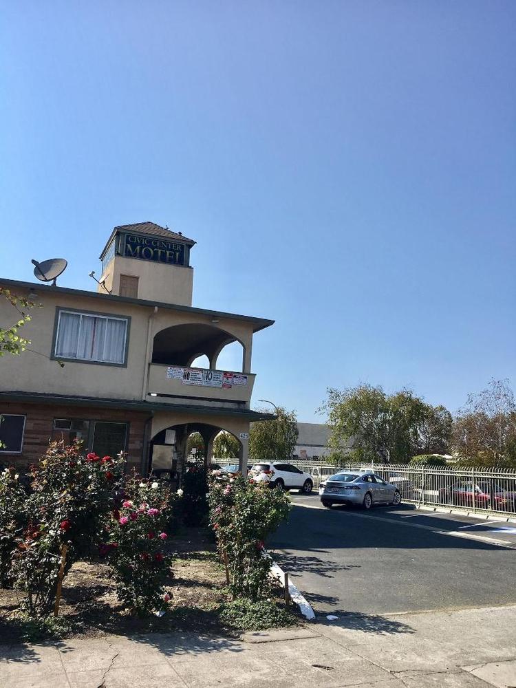 Civic Center Motel