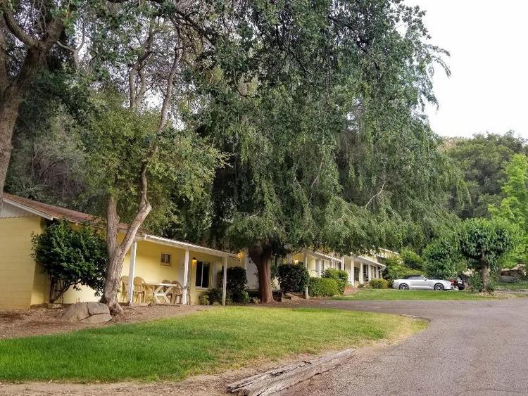 Lazy J Ranch Motel
