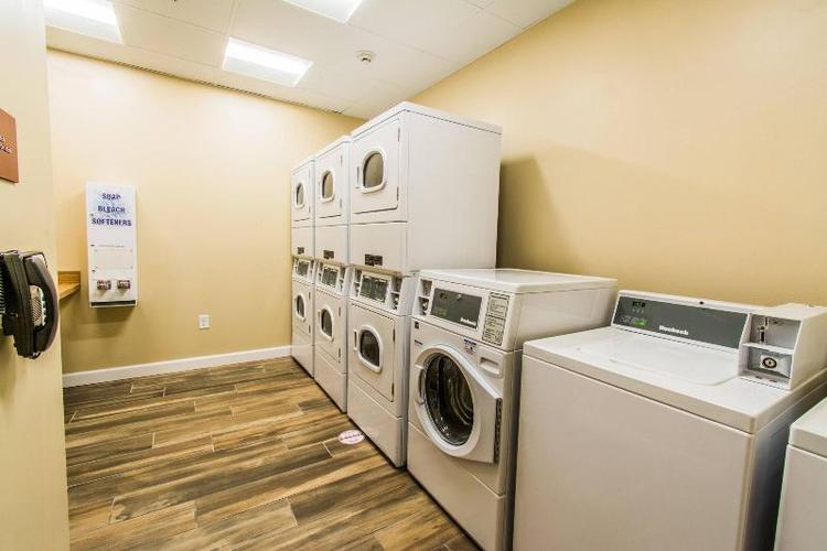 Towneplace Suites By Marriott Evansville Newburgh