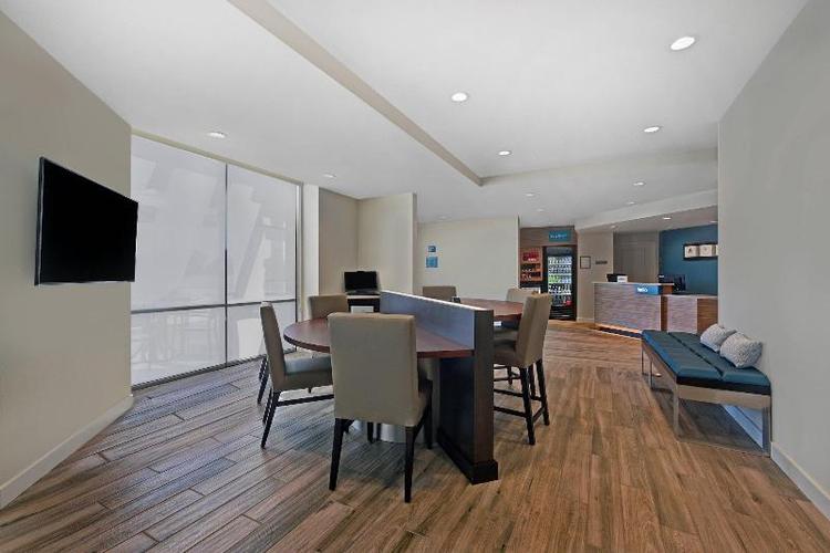 Towneplace Suites By Marriott Sacramento Airport N
