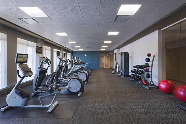 Courtyard by Marriott St. Louis Brentwood