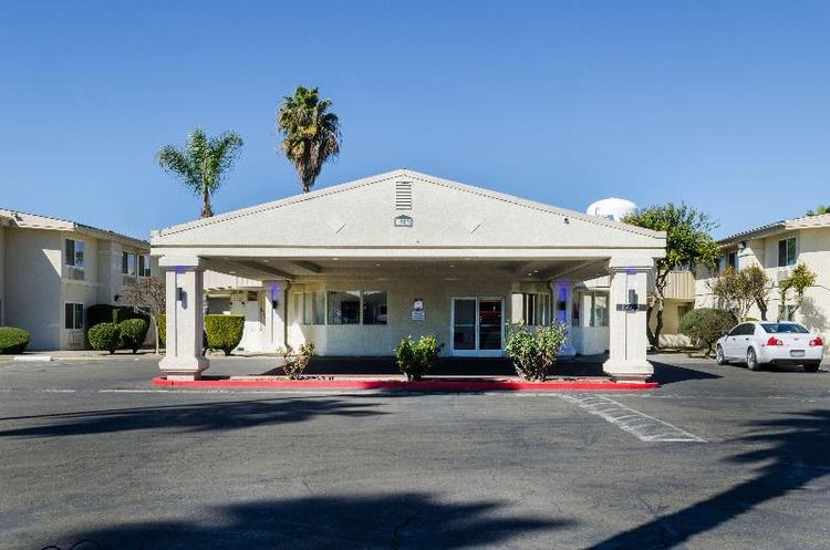 Ramada by Wyndham Merced