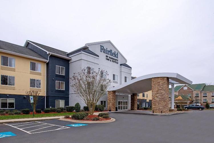 Fairfield Inn & Suites by Marriott High Point/Arch