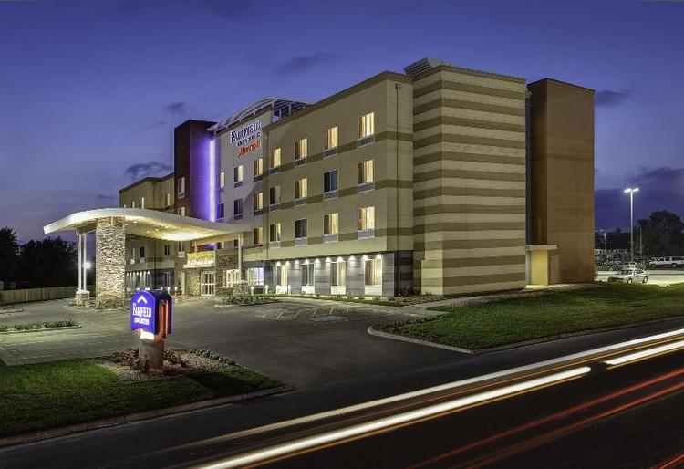 Fairfield Inn & Suites By Marriott Brooksville Sun