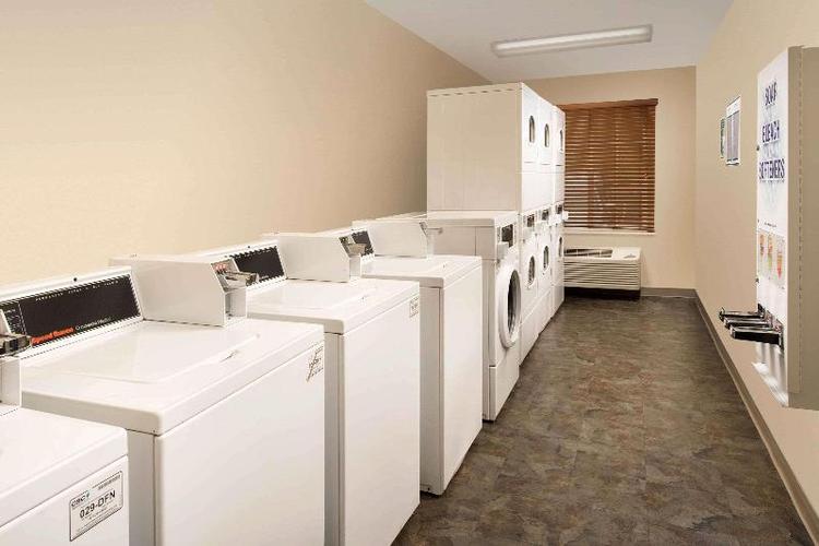 WoodSpring Suites Spartanburg Duncan I-85
