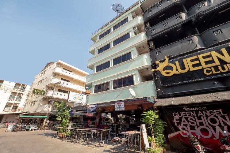 Billabong Hotel