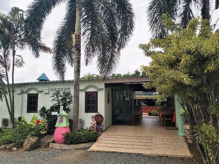 Baan Plubpla Resort
