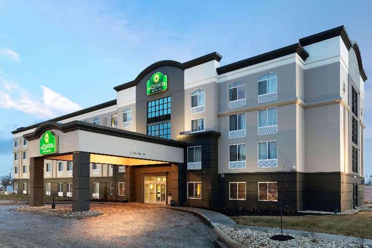 La Quinta Inn & Suites by Wyndham Omaha Airport Do