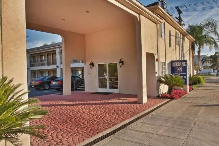 Burbank Inn And Suites