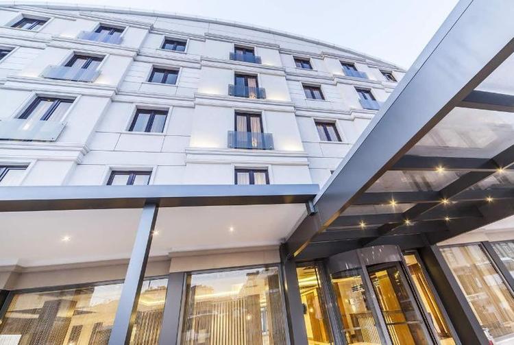 Lamec Hotel