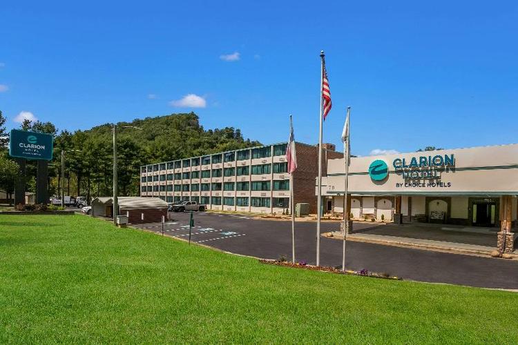 Clarion Hotel Conference Center Maggie Valley
