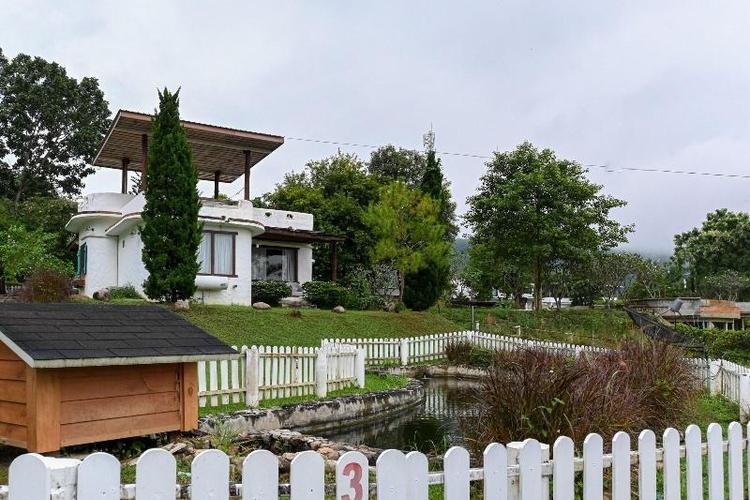 Swiss Valley Hip Resort