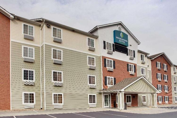 Woodspring Suites Asheville