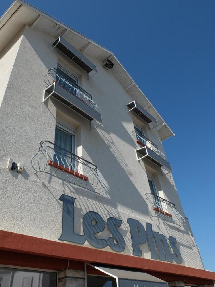 Hôtel Les Pins
