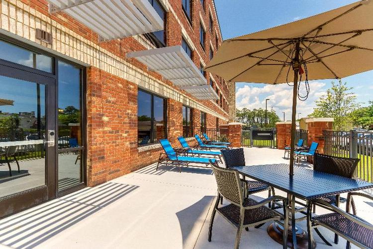 Holiday Inn Express Wilmington - Porters Neck