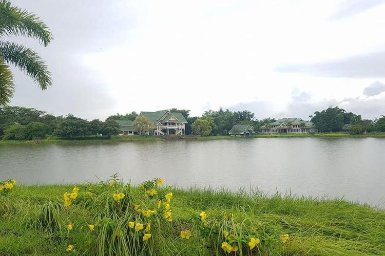 Rai Fhun Pen Jing Resort