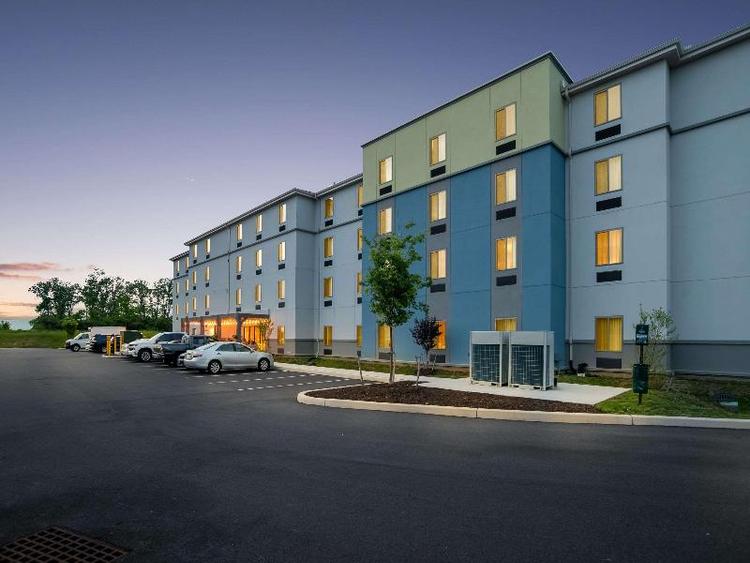 MainStay Suites Carlisle