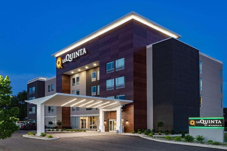 La Quinta Inn & Suites South Bend near Notre Dame