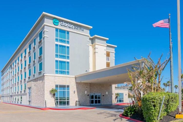 Clarion Pointe Galveston Seawall