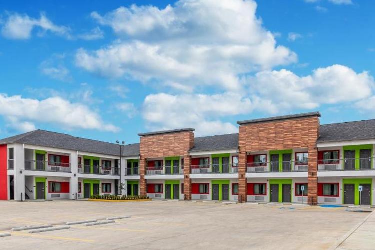 Americas Best Value Inn & Suites Kingwood Iah Airp