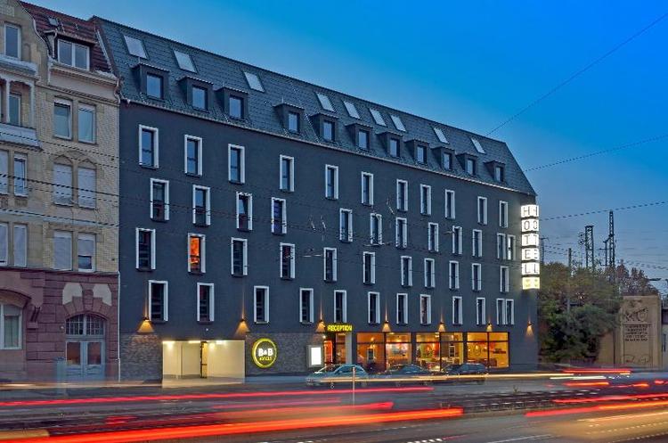 B&B Hotel Stuttgart-Bad Cannstatt